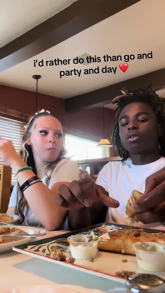 @wizbeenthuggin💰
