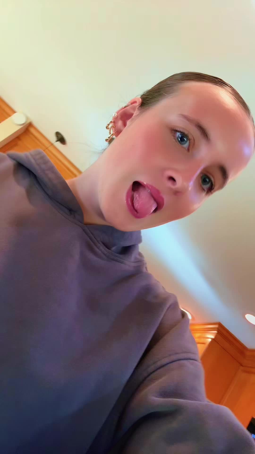 @Lily