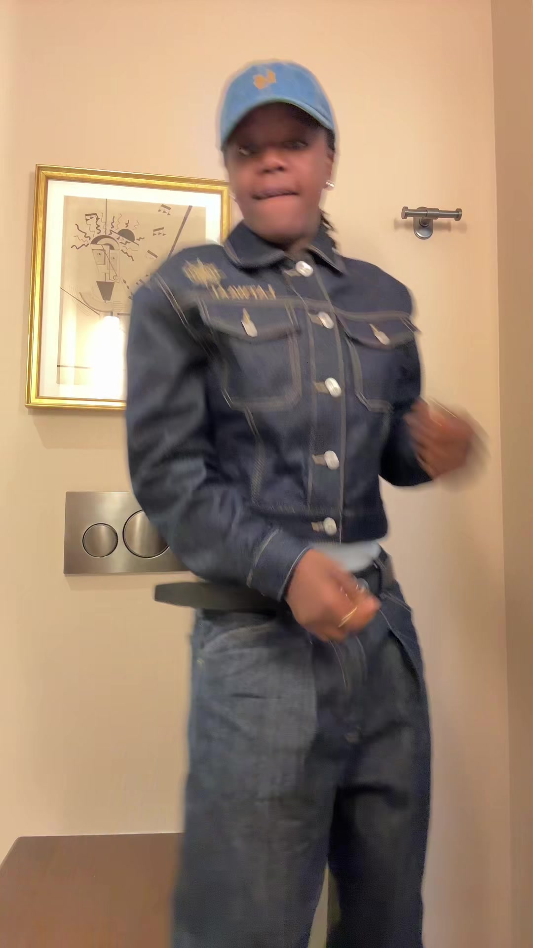 @amahgauche