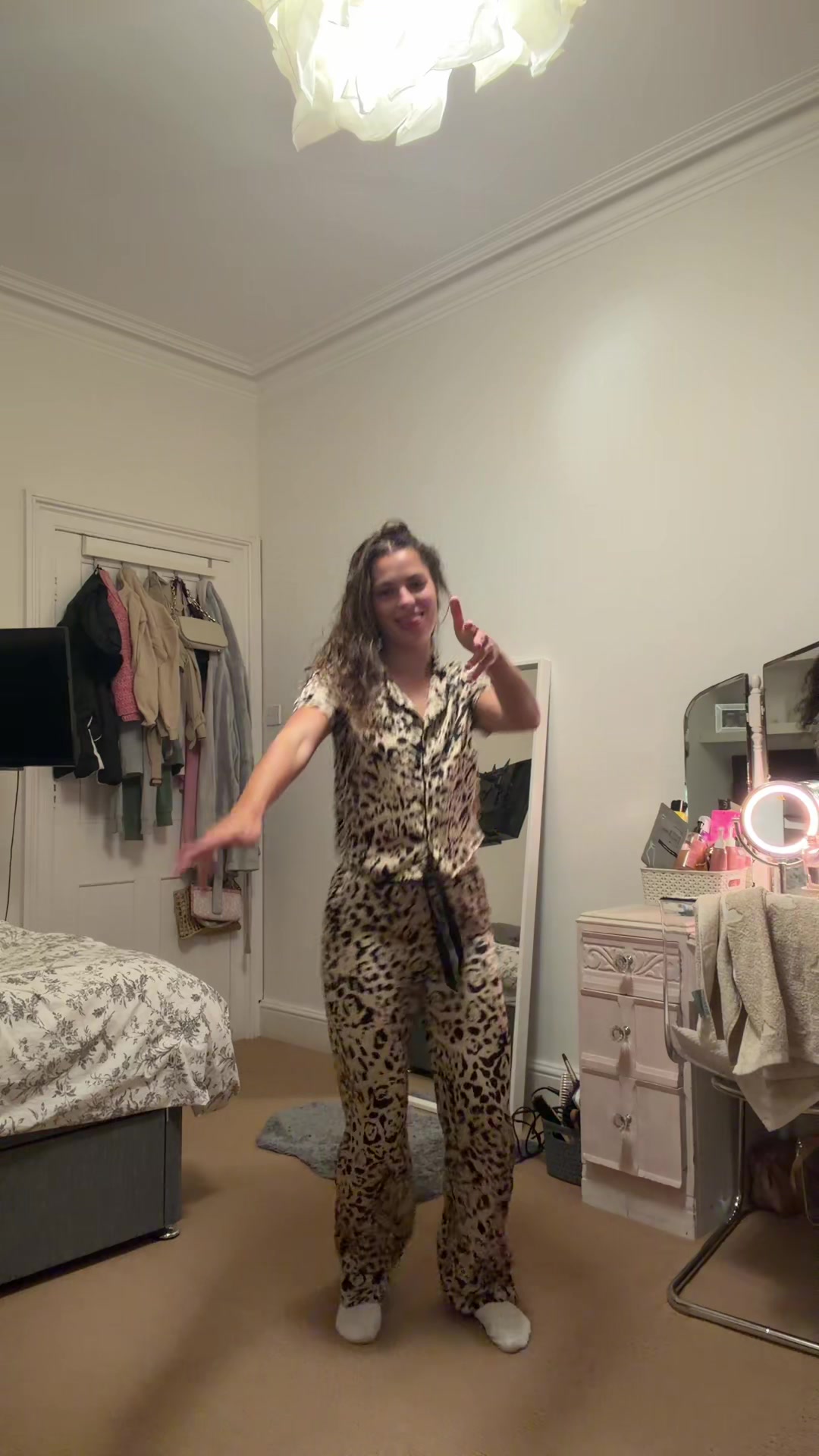 @Gabrielle Leigh
