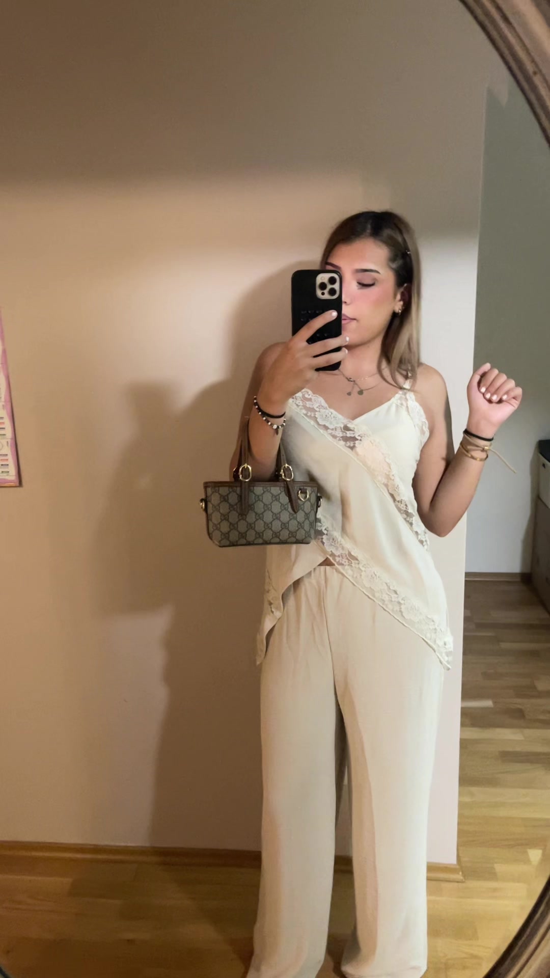 @𝐂𝐞𝐫𝐞𝐧