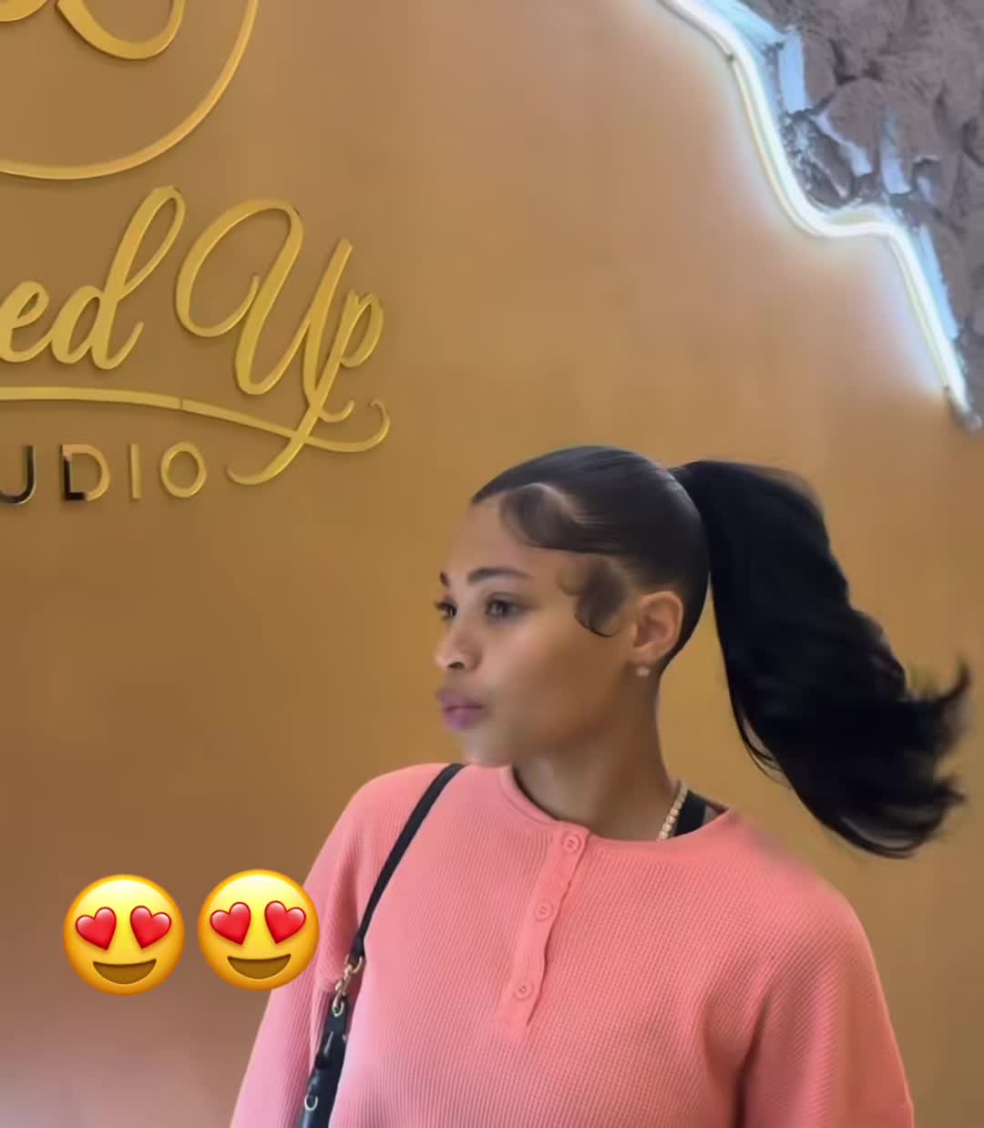 @niyaad