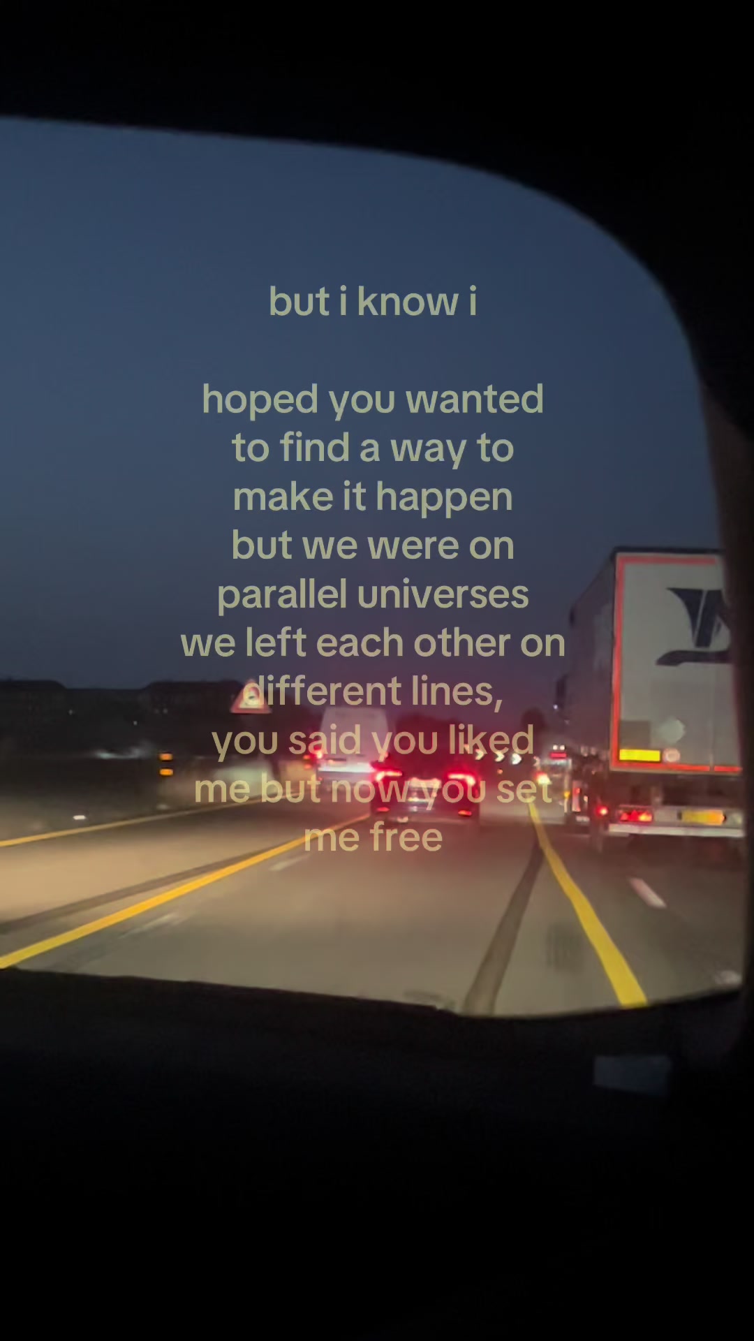 @L4r4