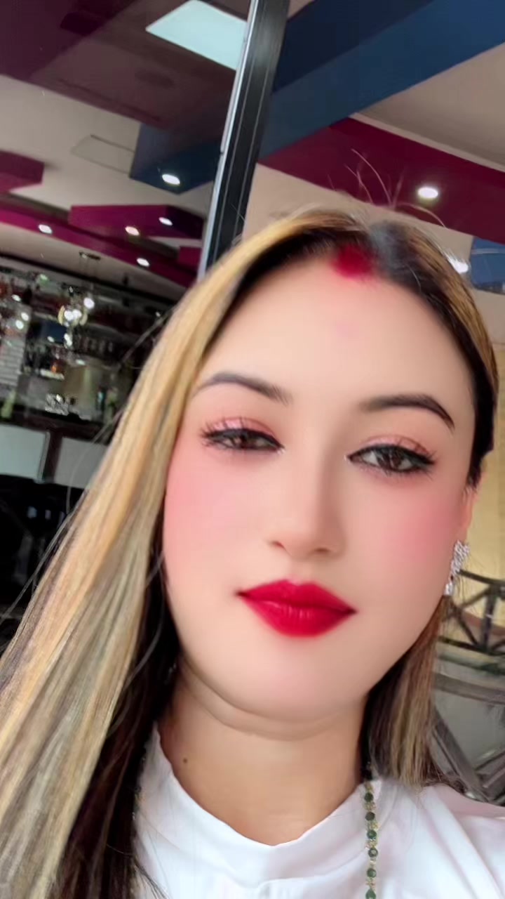 @Chadani queen🦋🥰❤️