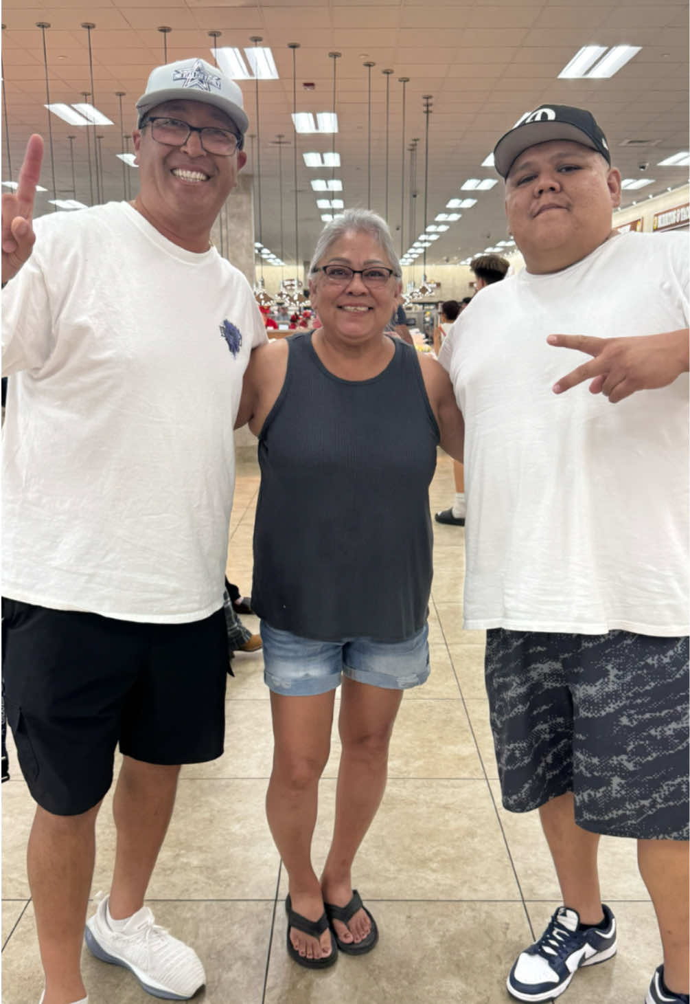@One Star One Family ✭