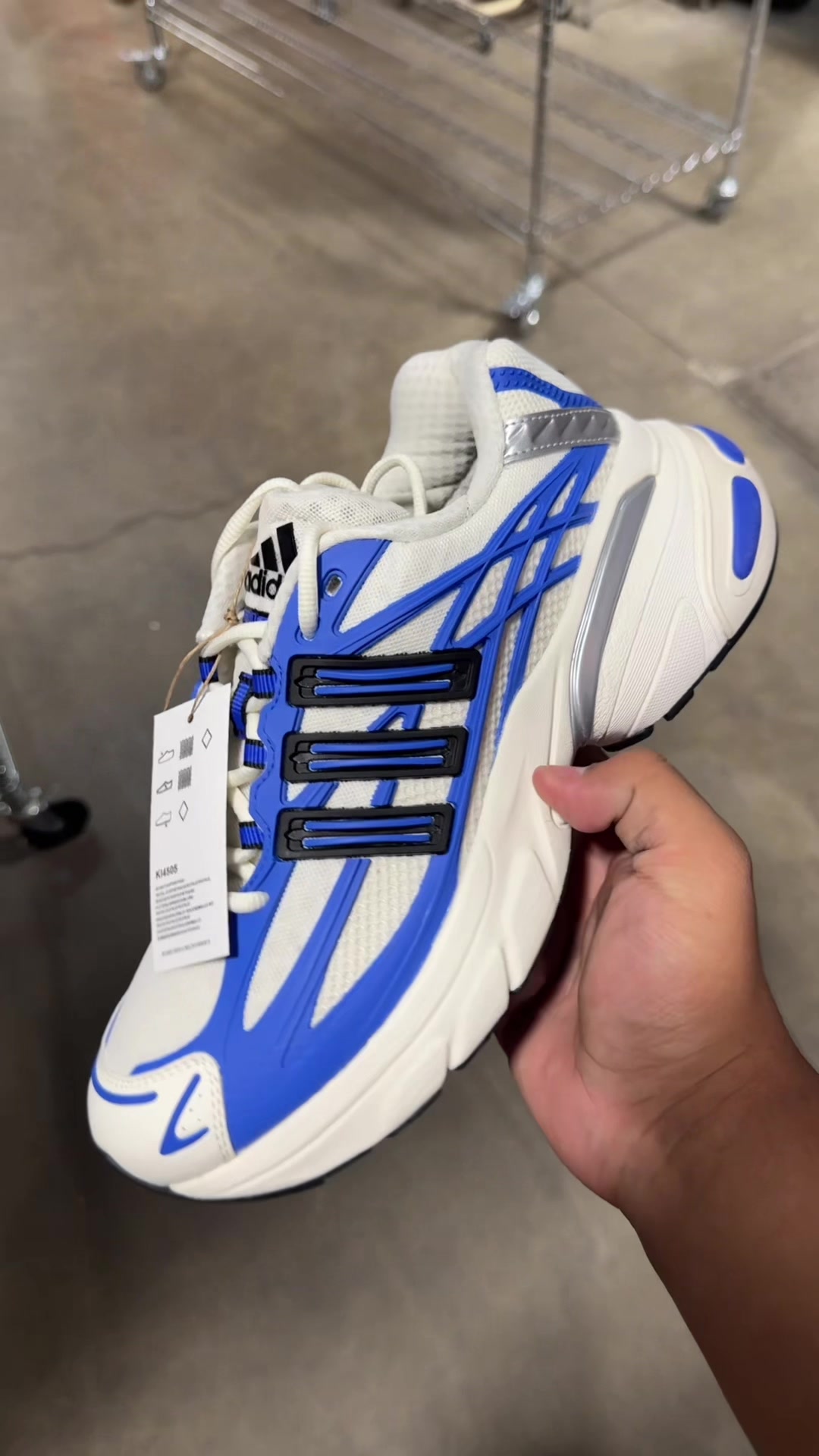 @Trending Sneakers