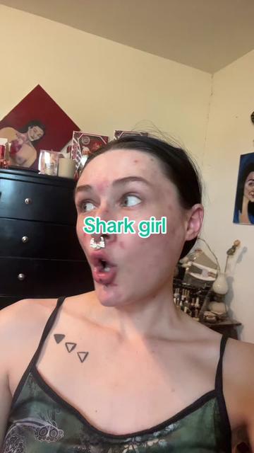 @Eve.N.Odder