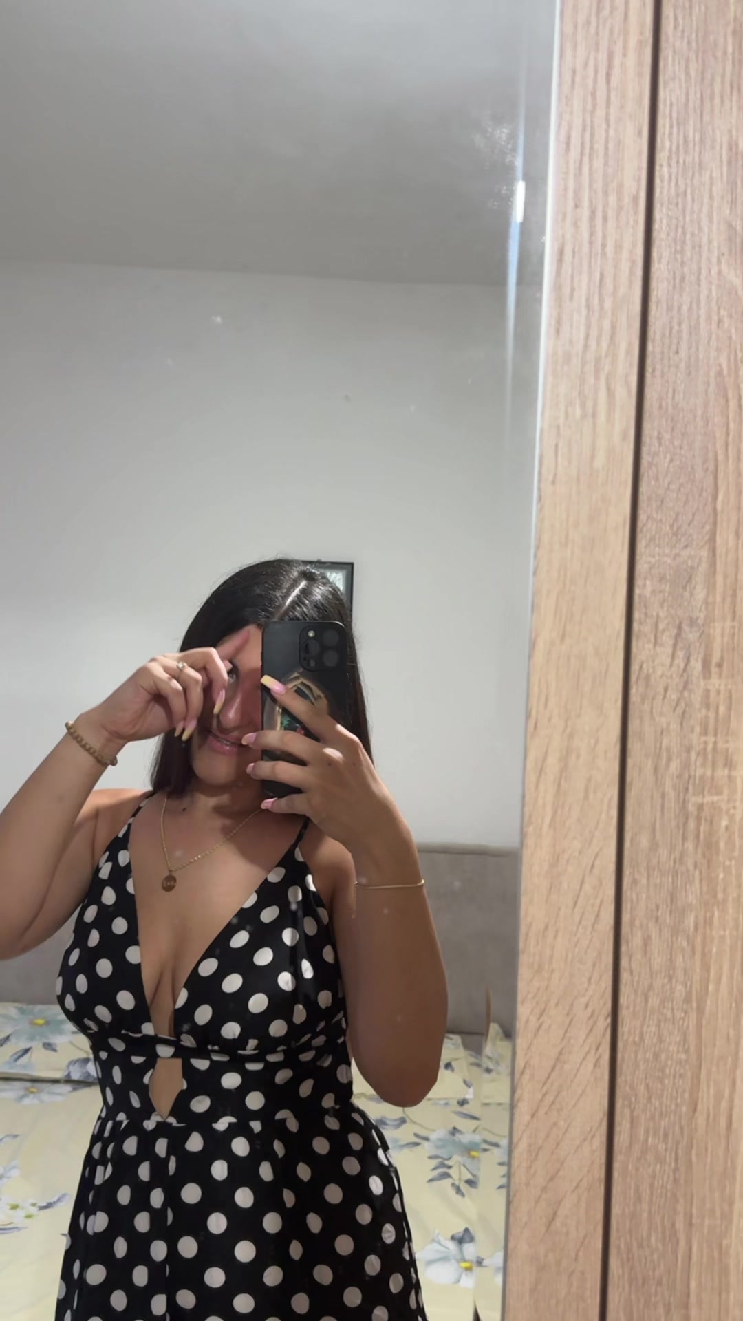 @anavlore30