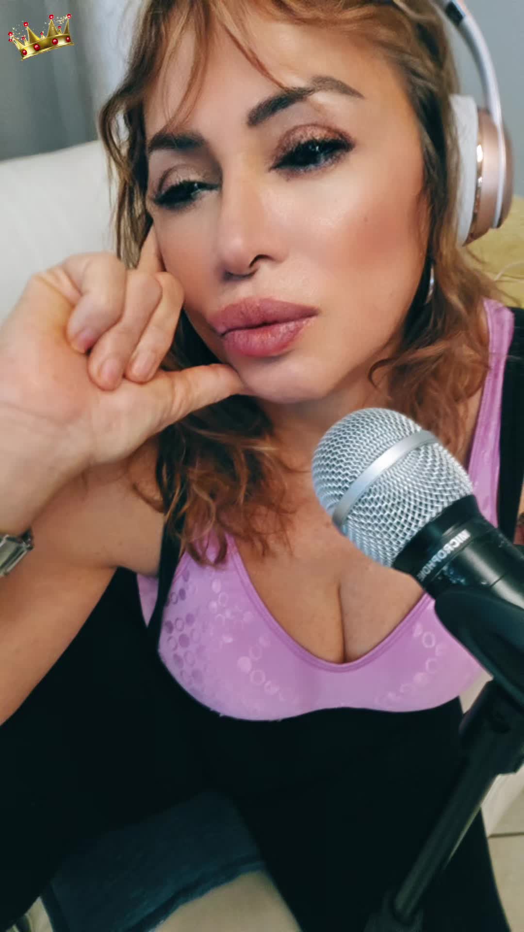 @Queen
