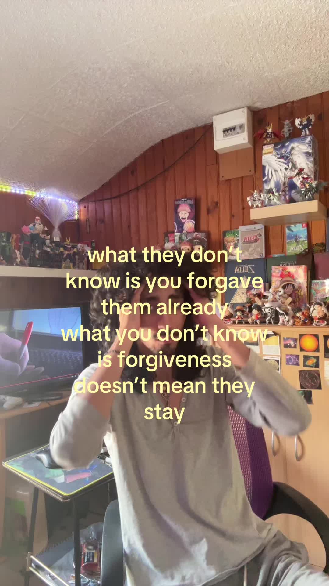 @⋆༺𓆩𝖙𝖎𝖗𝖊𝖉𓆪༻⋆