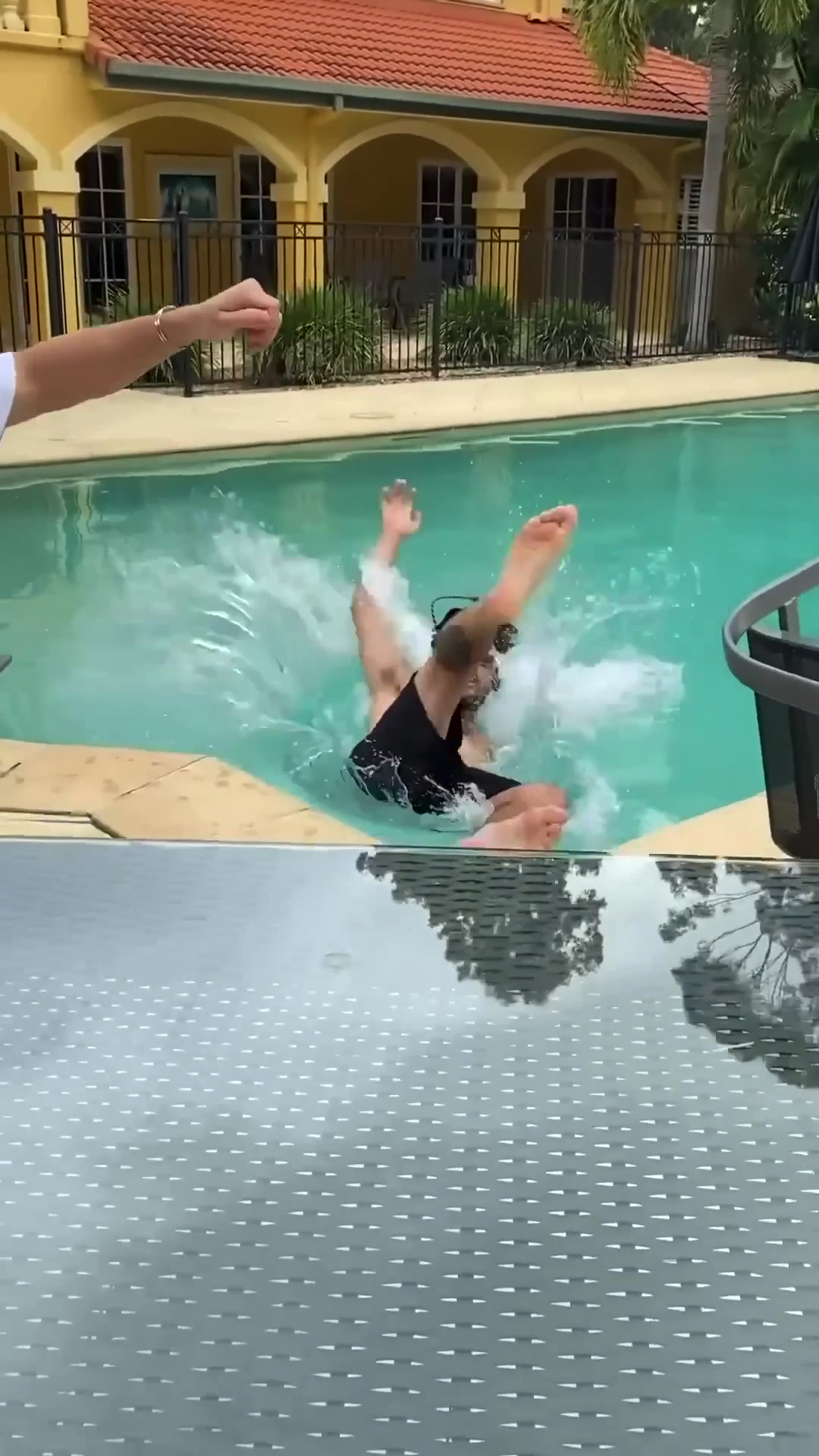@Funny Pranks