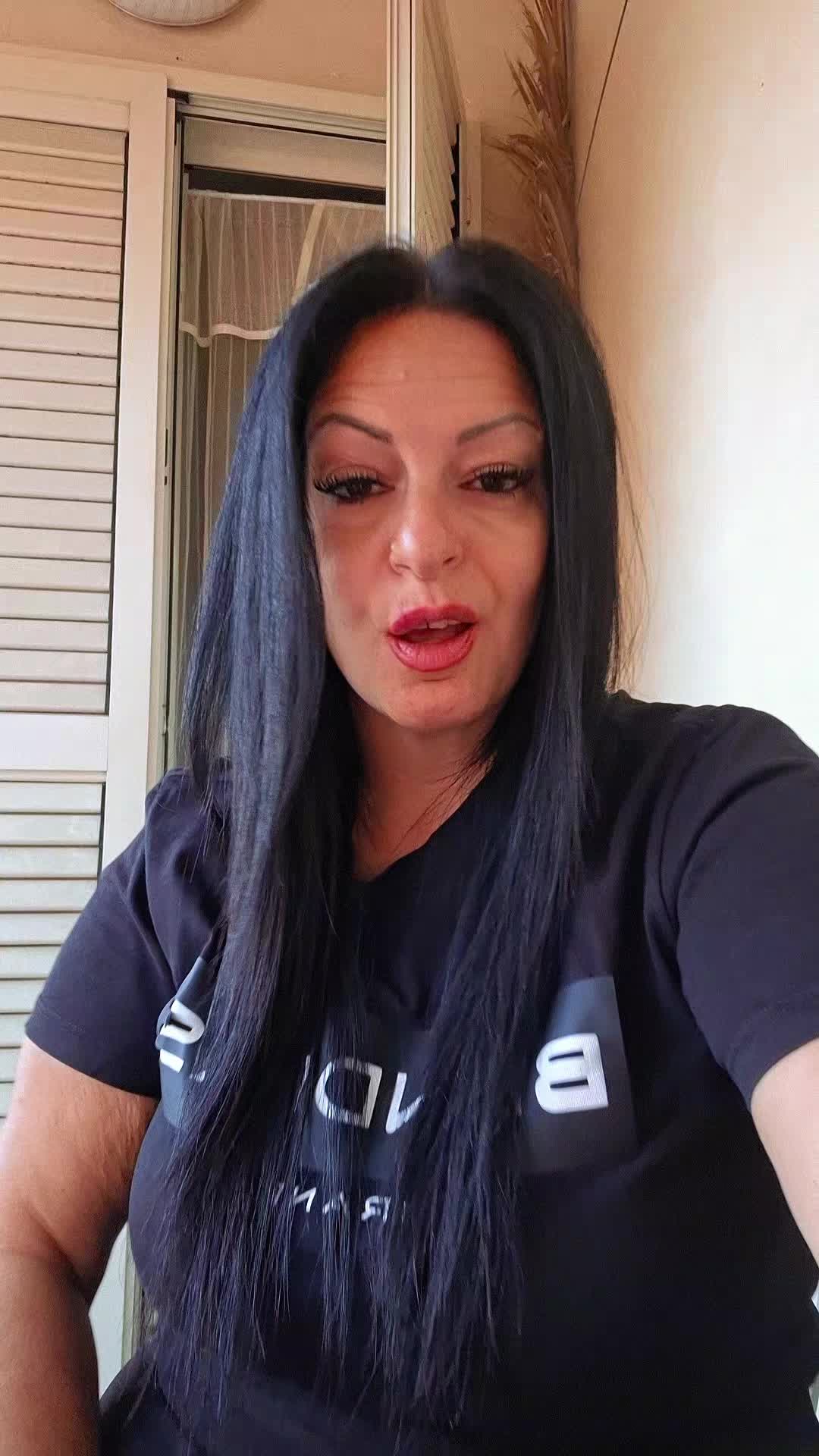 @♥️Monica.85👑