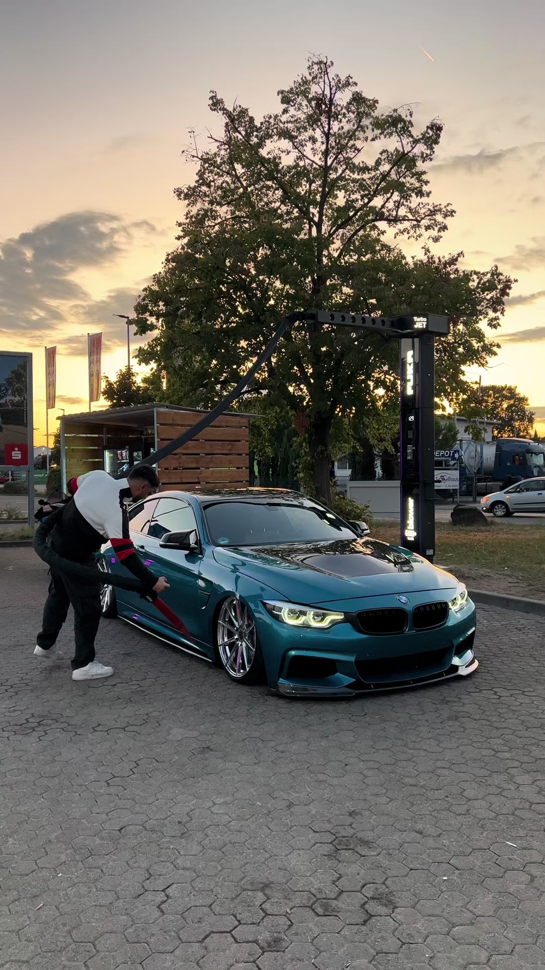 @Vibezz