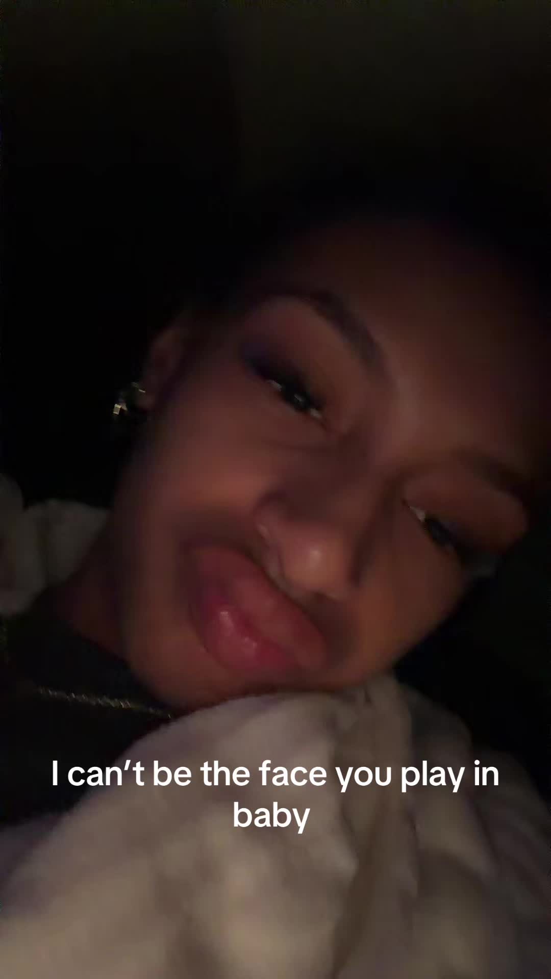 @urlocalhotweirdo
