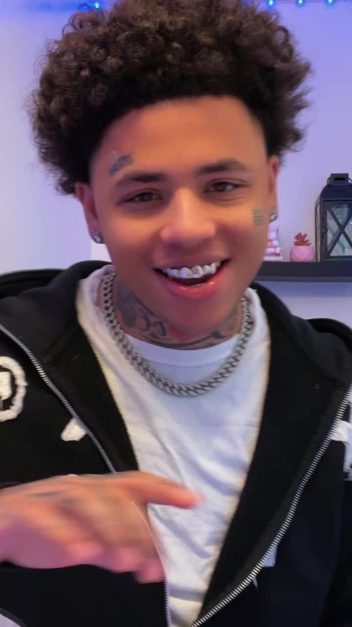 @•R E L L O• 🧿