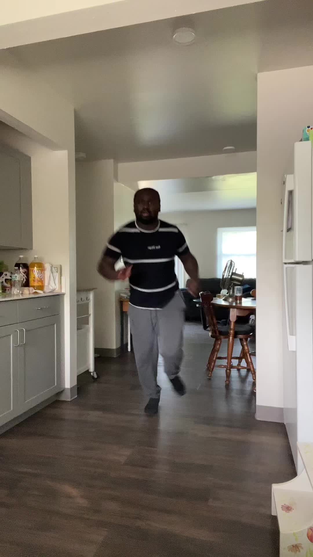 @liljonahn