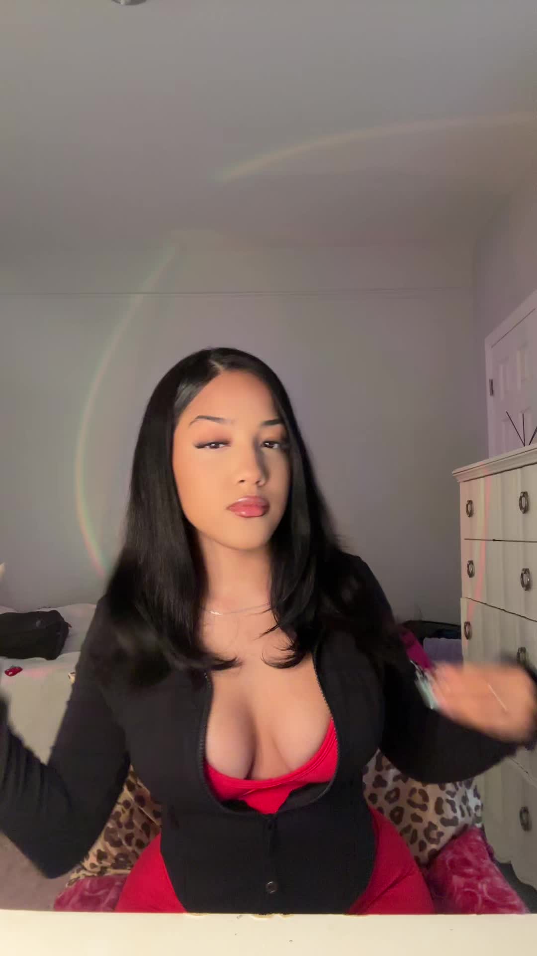 @𝐃𝐢𝐚𝐧𝐚🍒