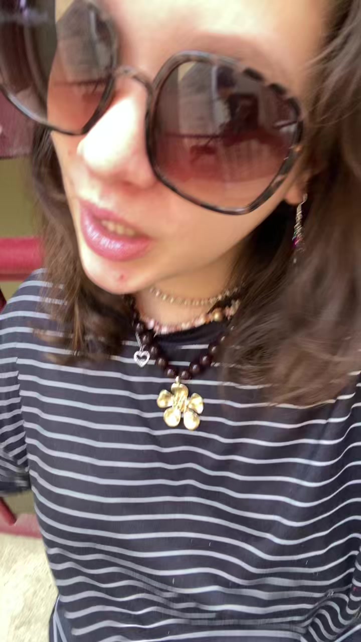 @Ava_hlk