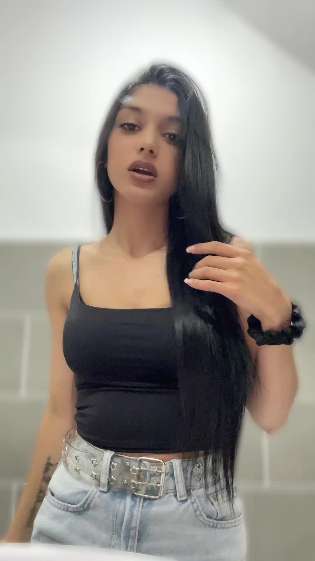 @С. Маринова