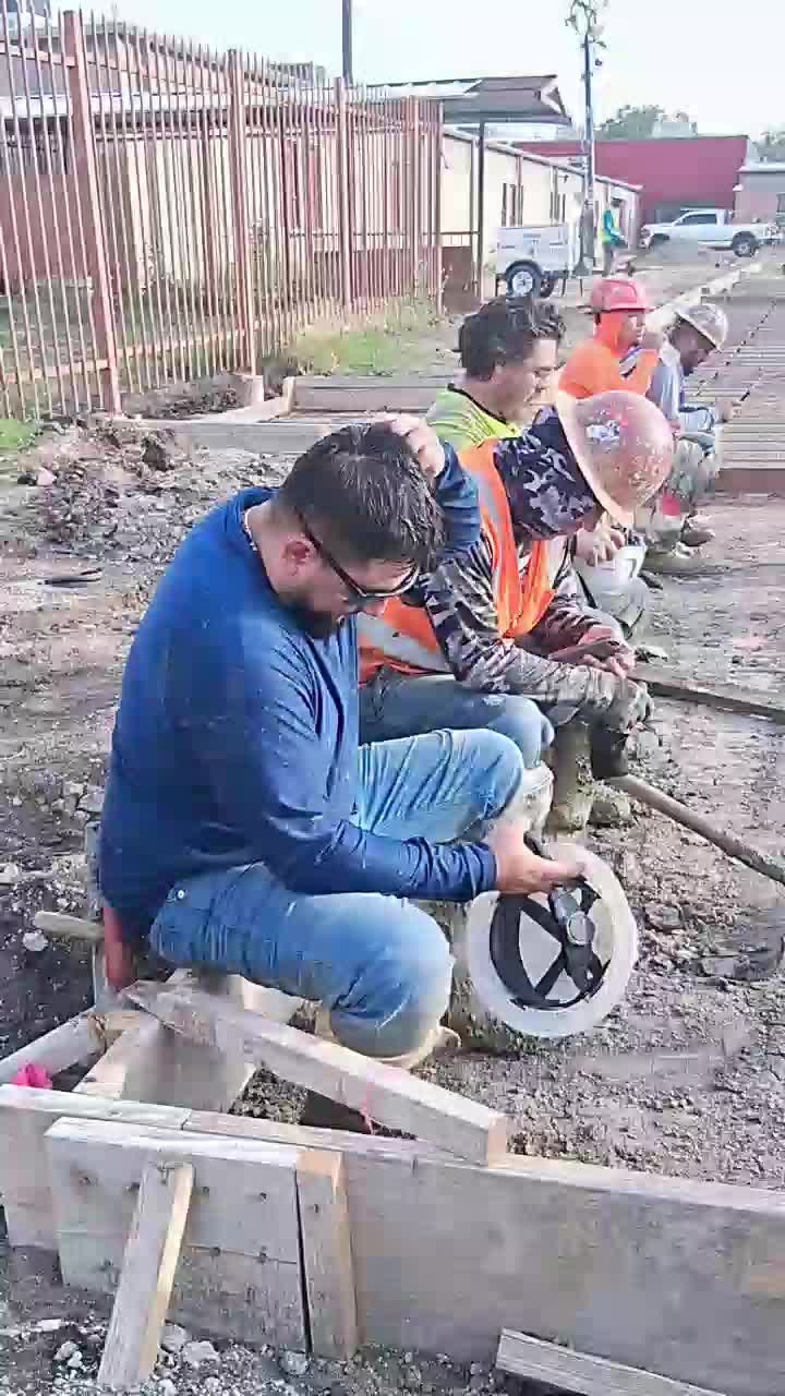 @ElGONZALEZ🇲🇽CEMENTERO🇺🇸