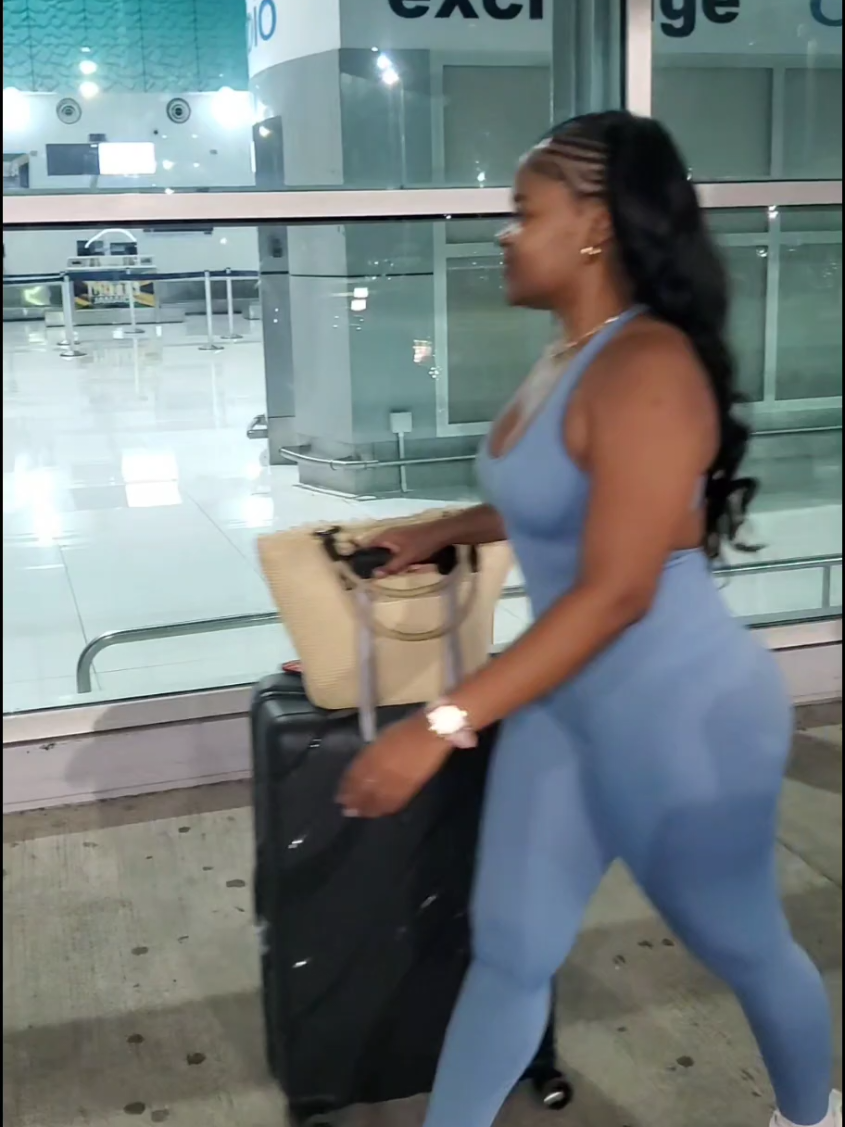 @OneOnOneWithD