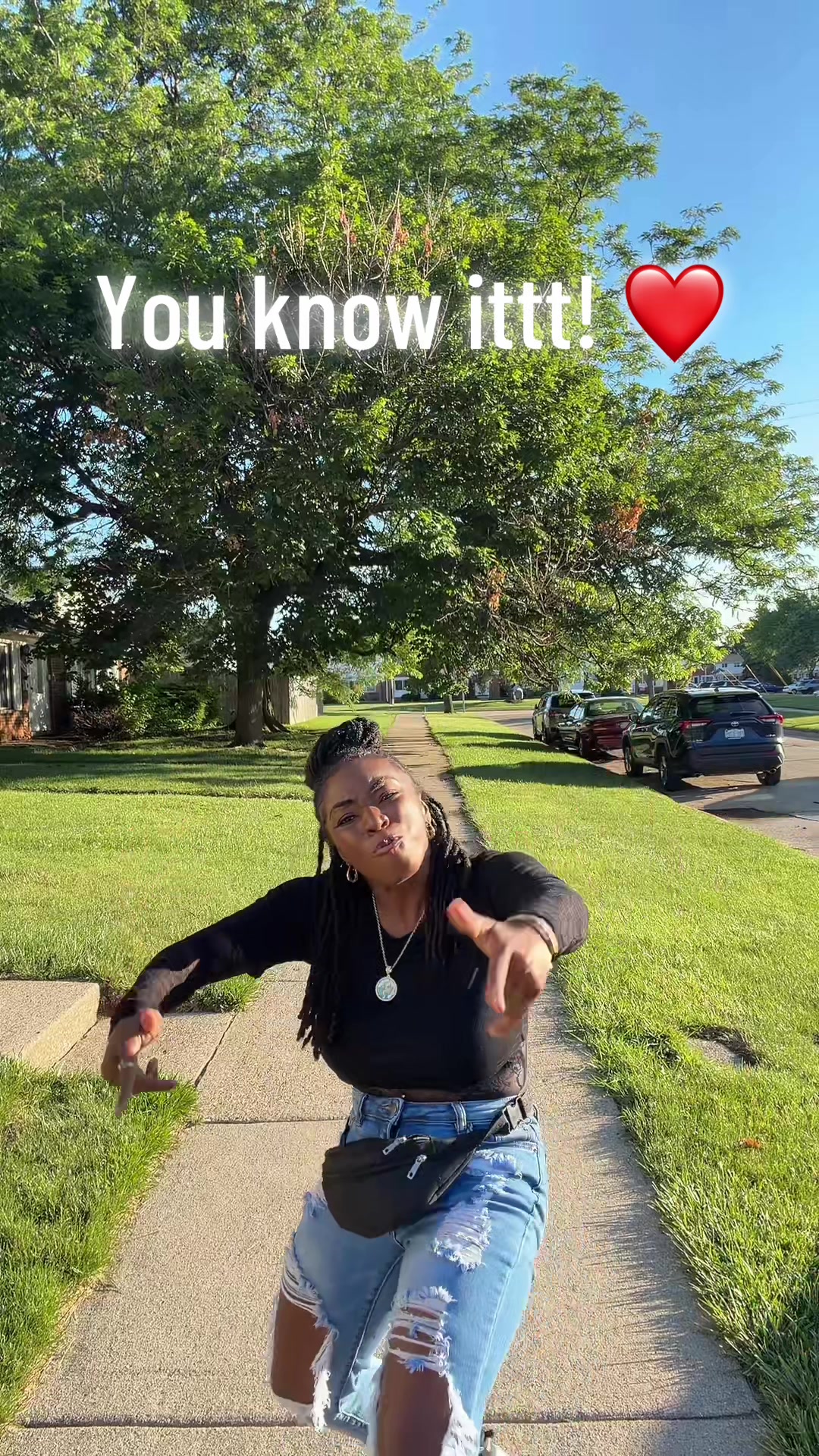 @Mone’t Greenlee 👑🌷💜