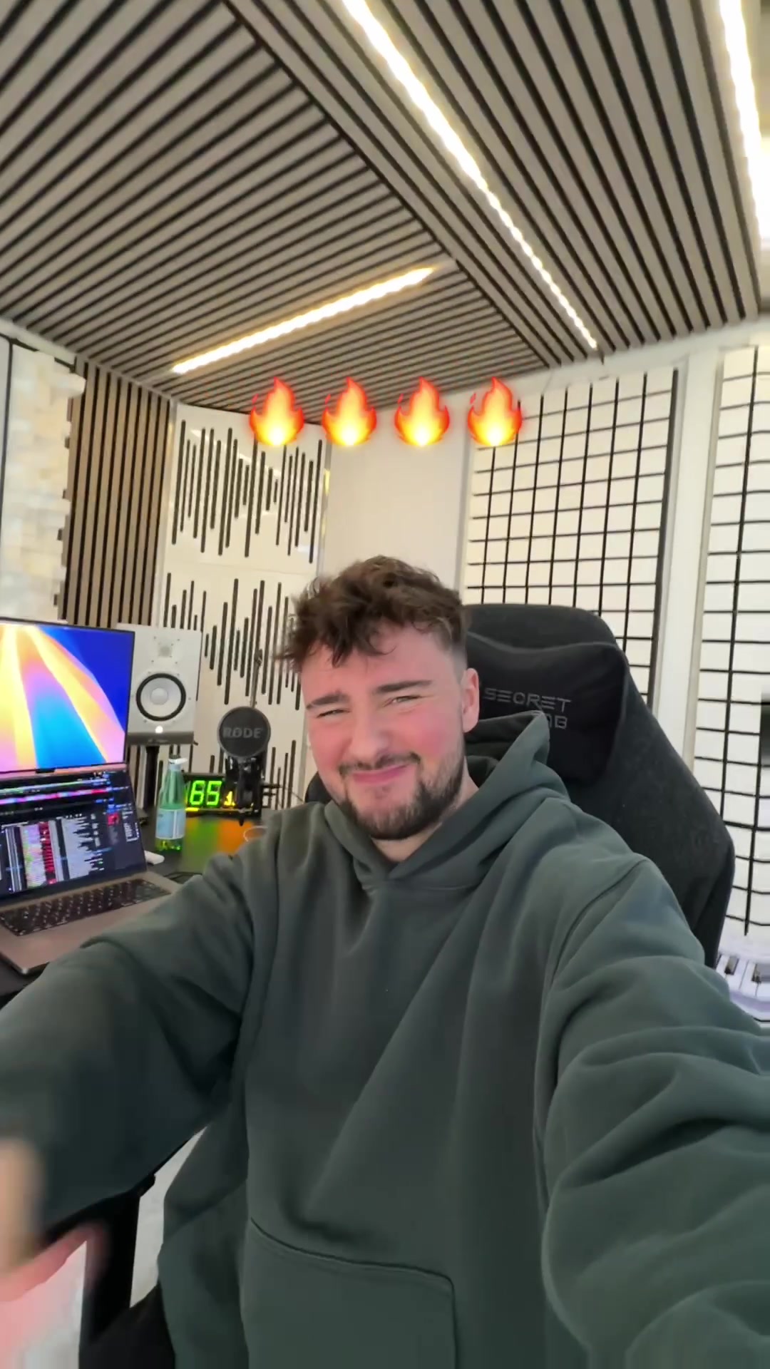 @Arcando
