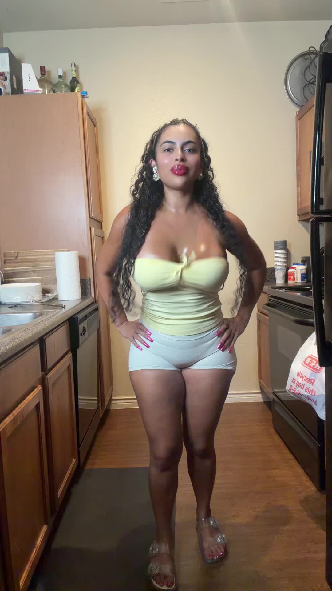 @chavellasexy