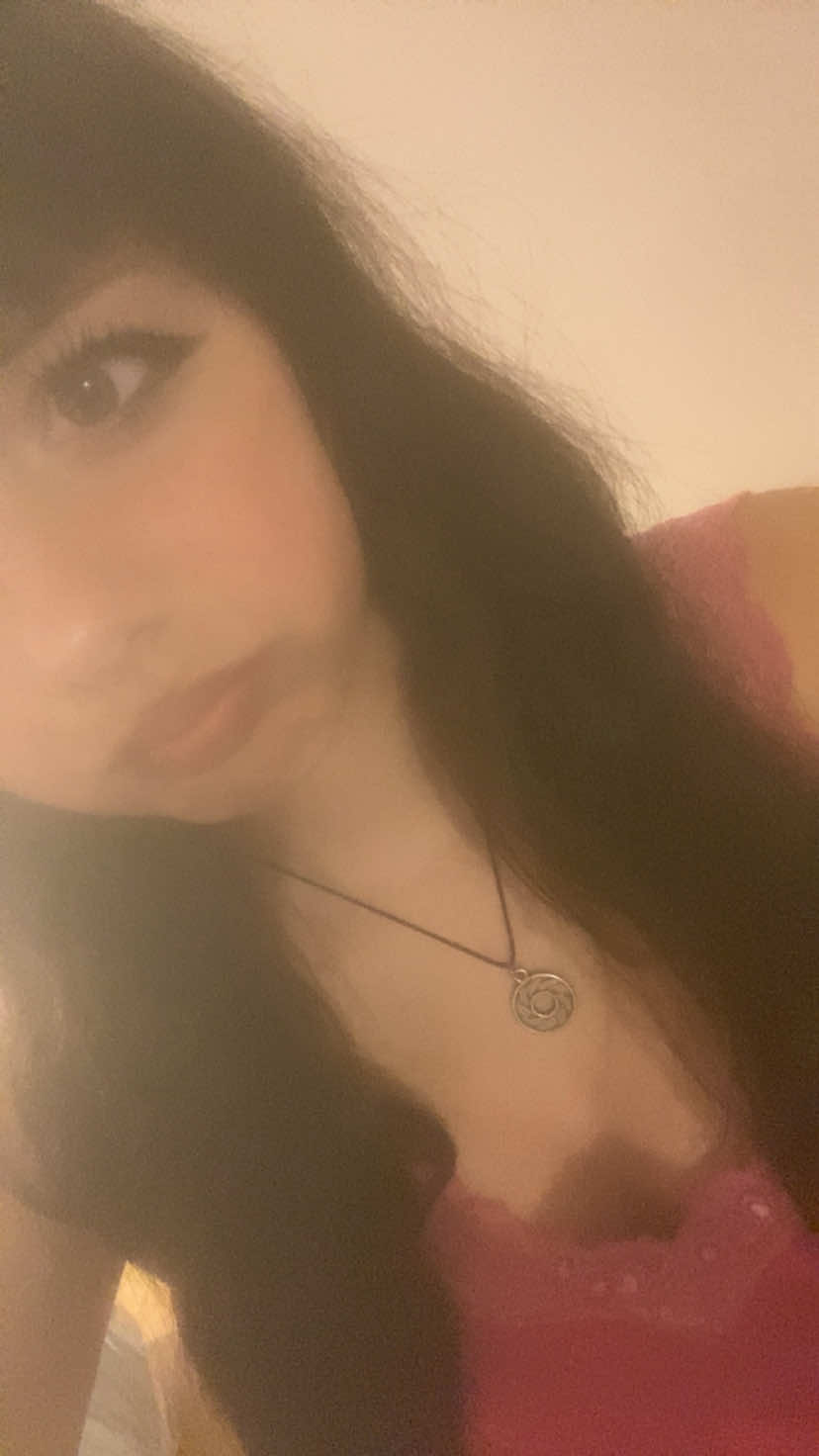 @𝓐🦇