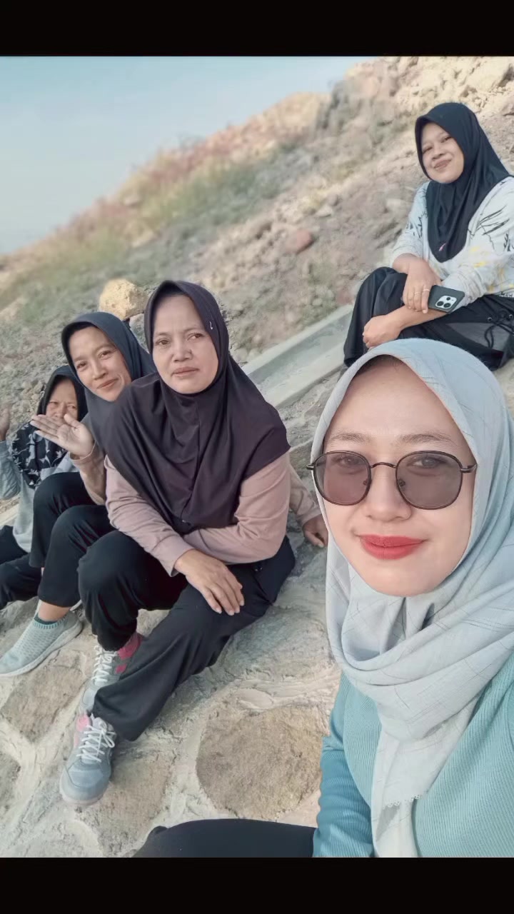 @Nafisa Hijab