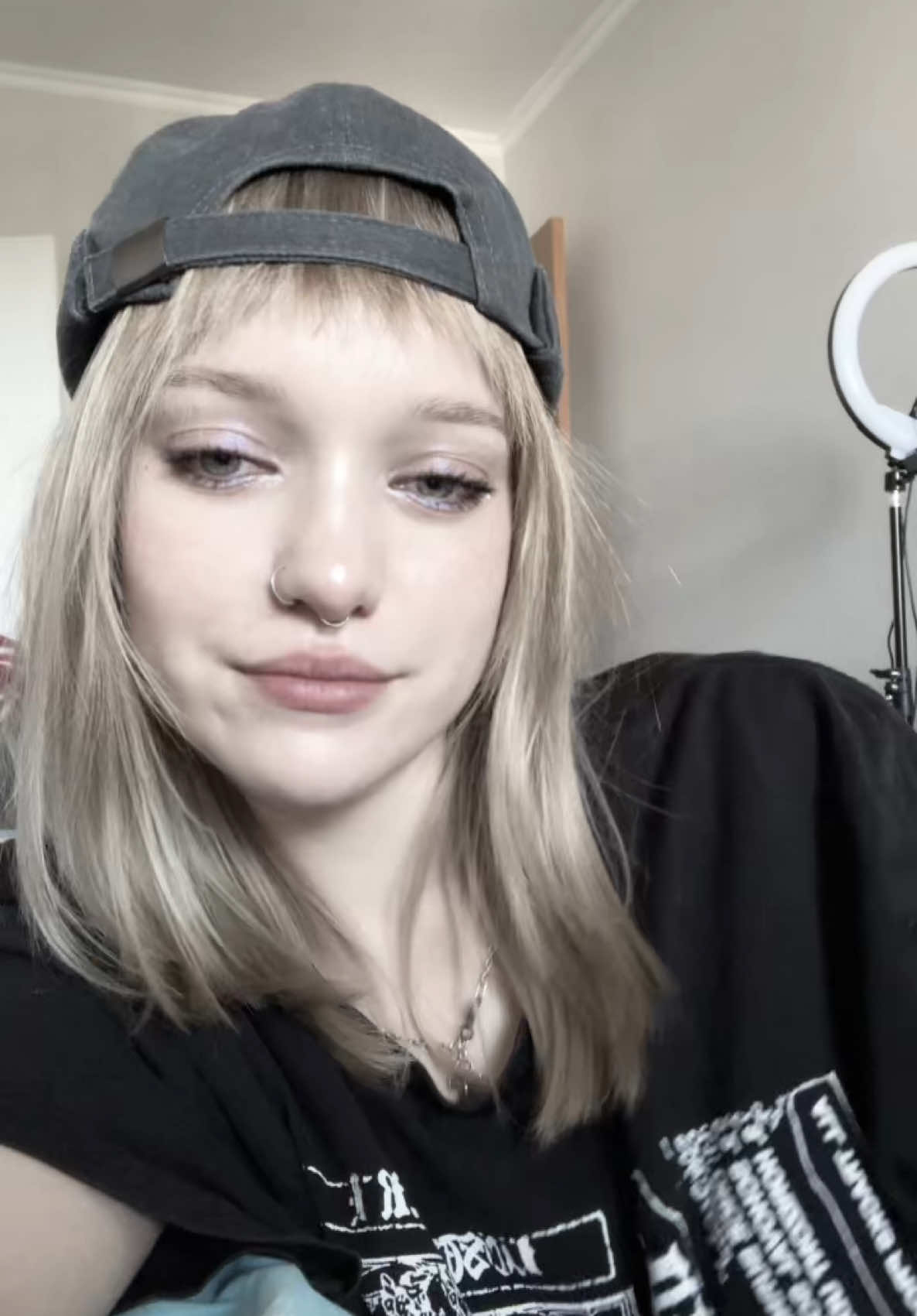 @параша