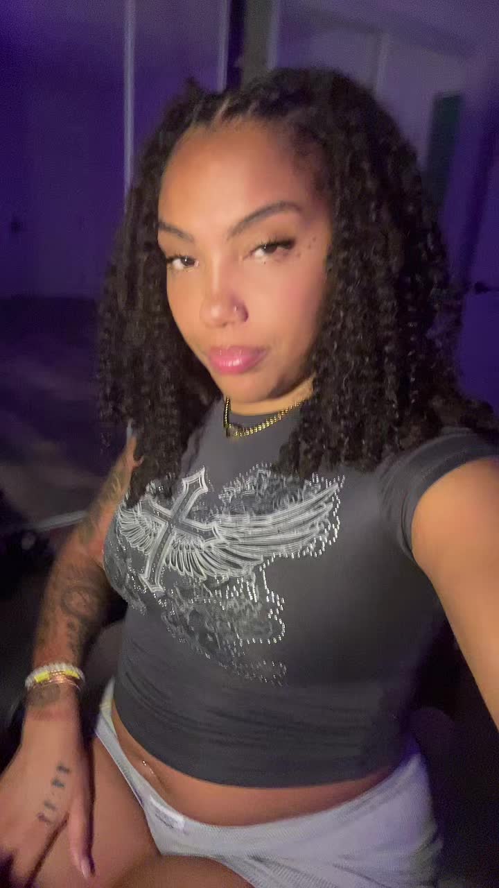 @Goddess🌻 Shamayaa Shimmyy