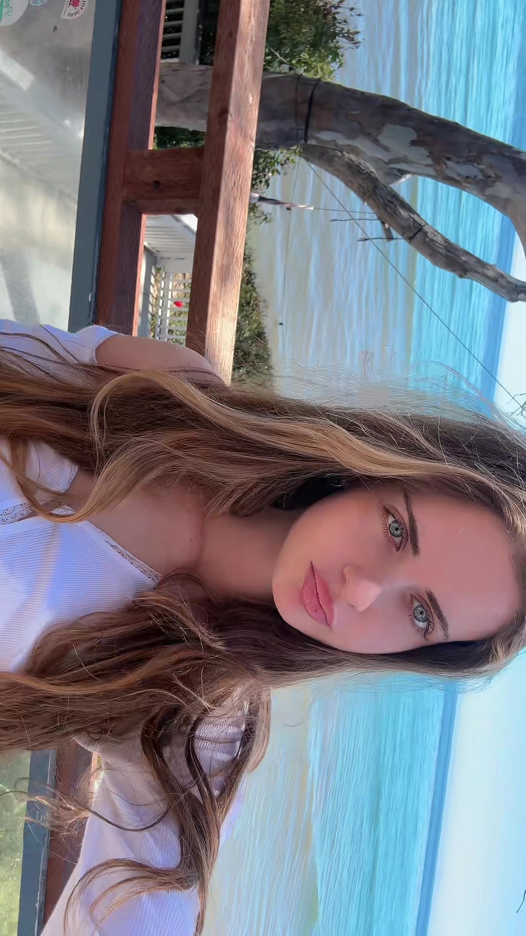 @👑