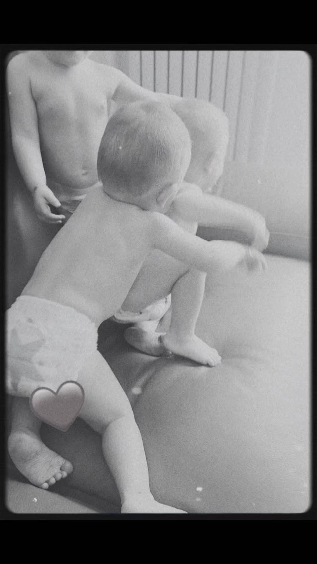 @mom's triplet+2