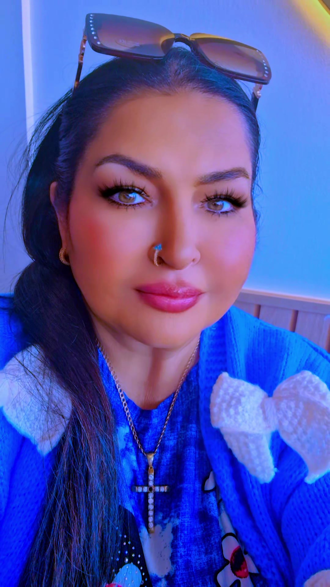 @Suzani💗