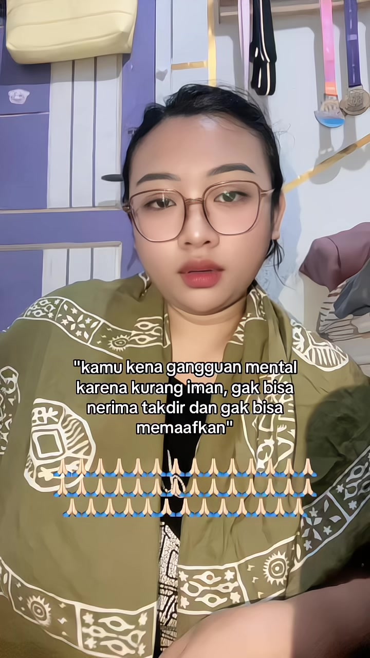 @Sintha | F31’Bipolar