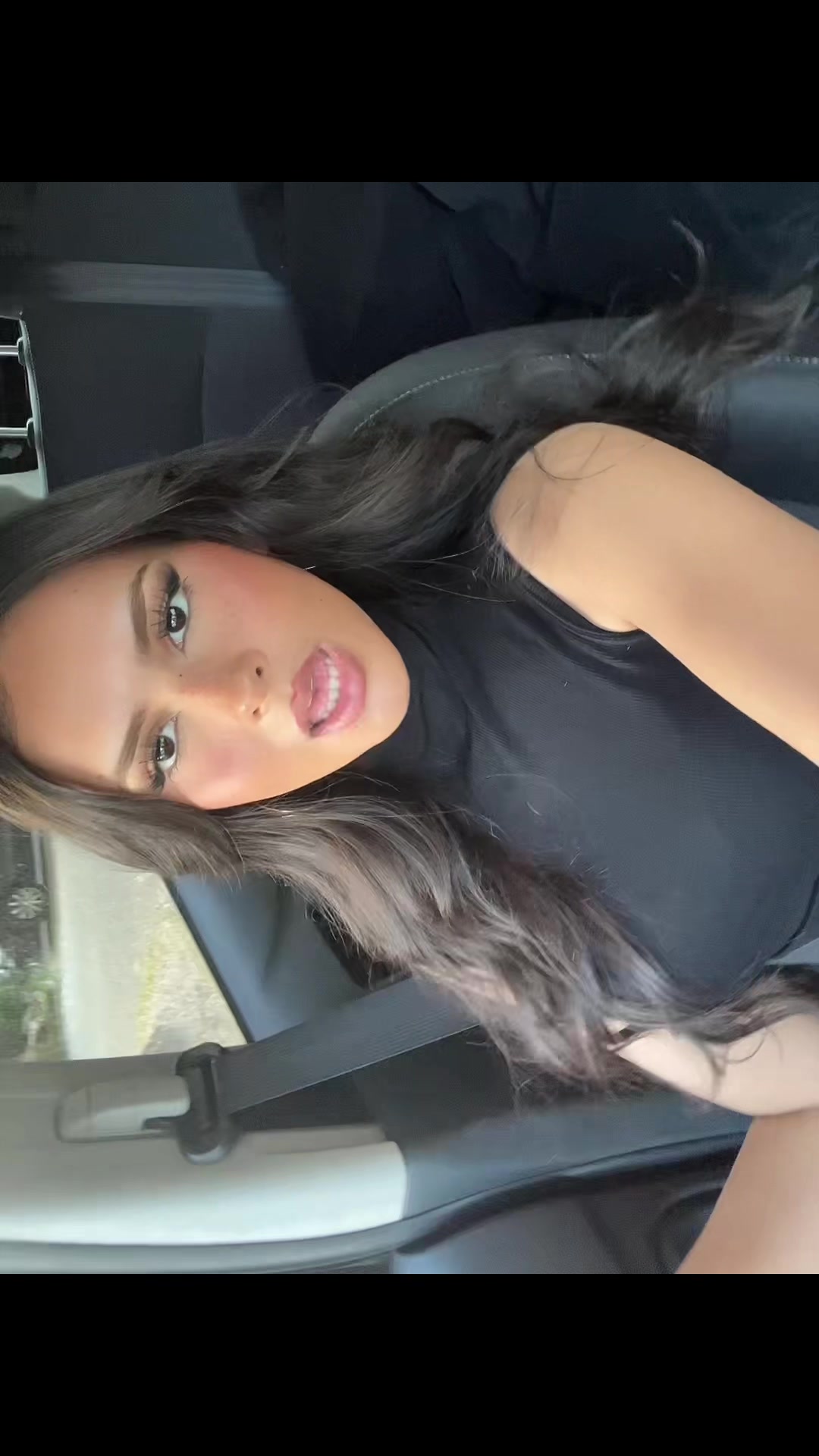 @soumeyaxb