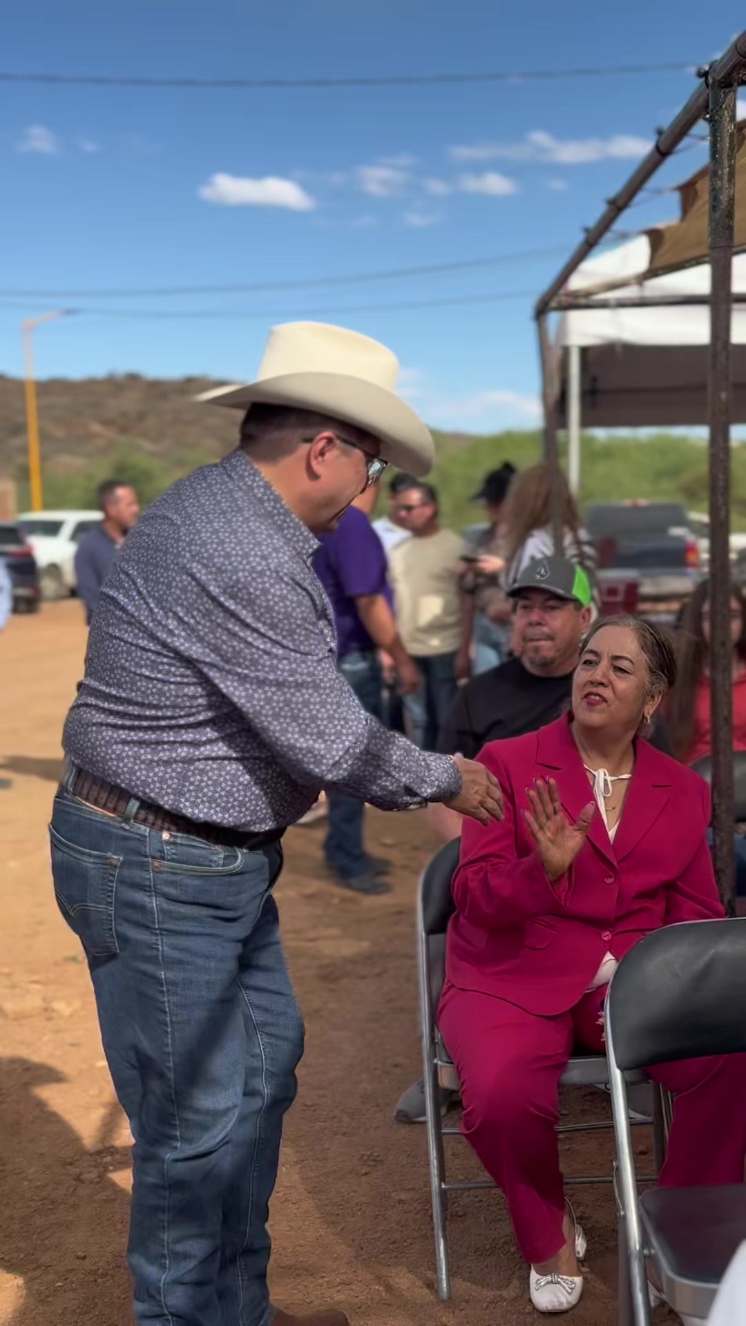 @Chava Calderón