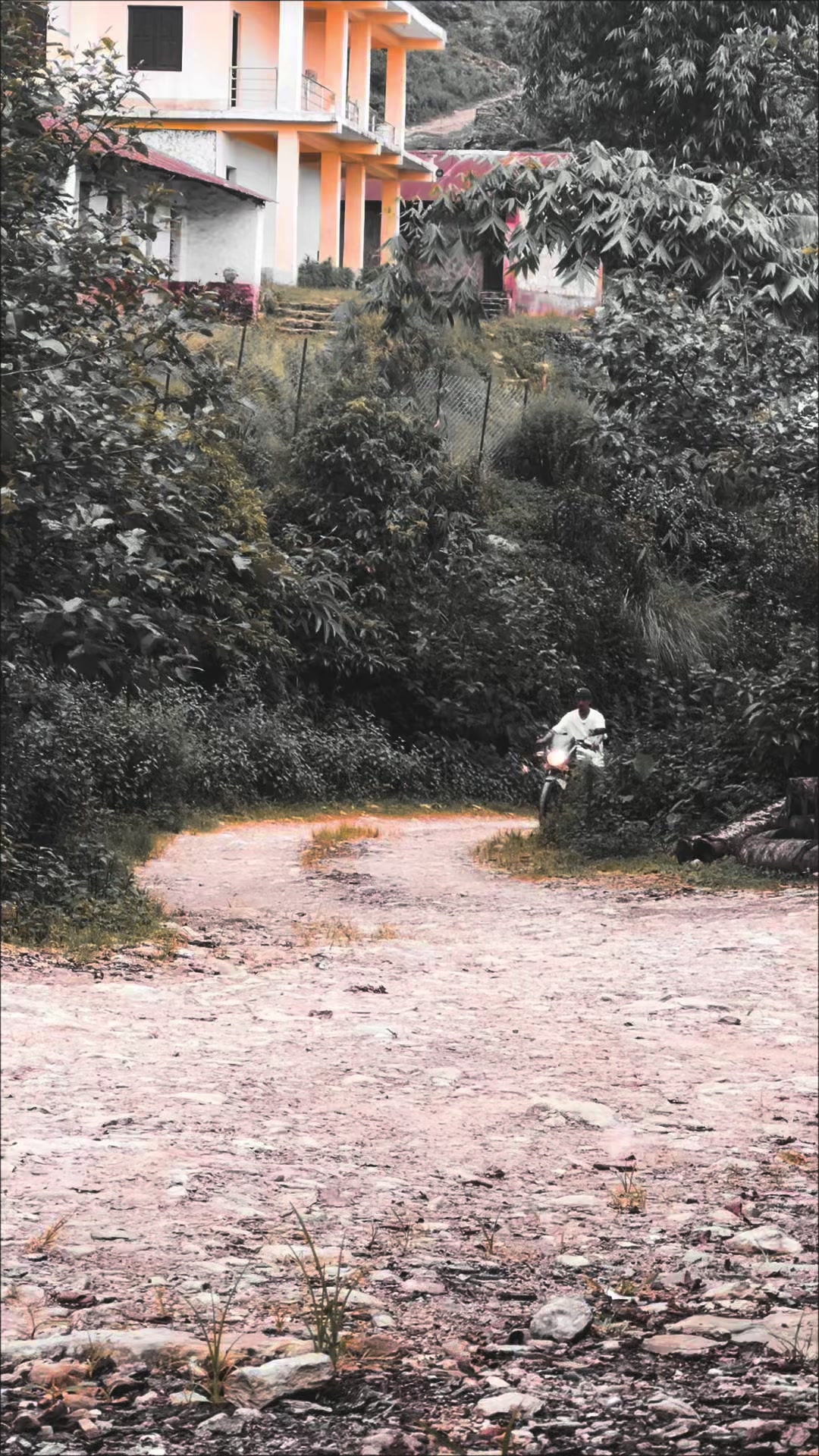 @असफल यात्री 