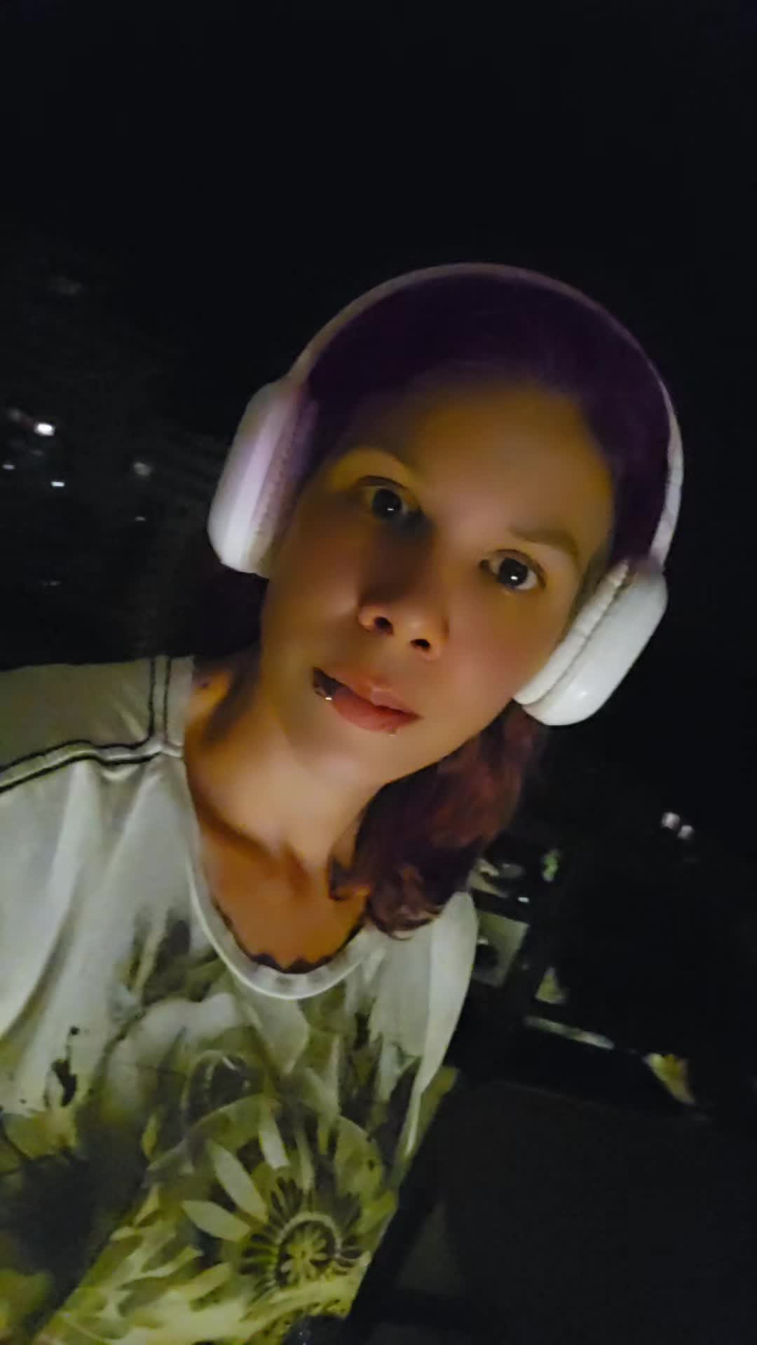 @𝒟ℯ𝓋𝒾𝓁