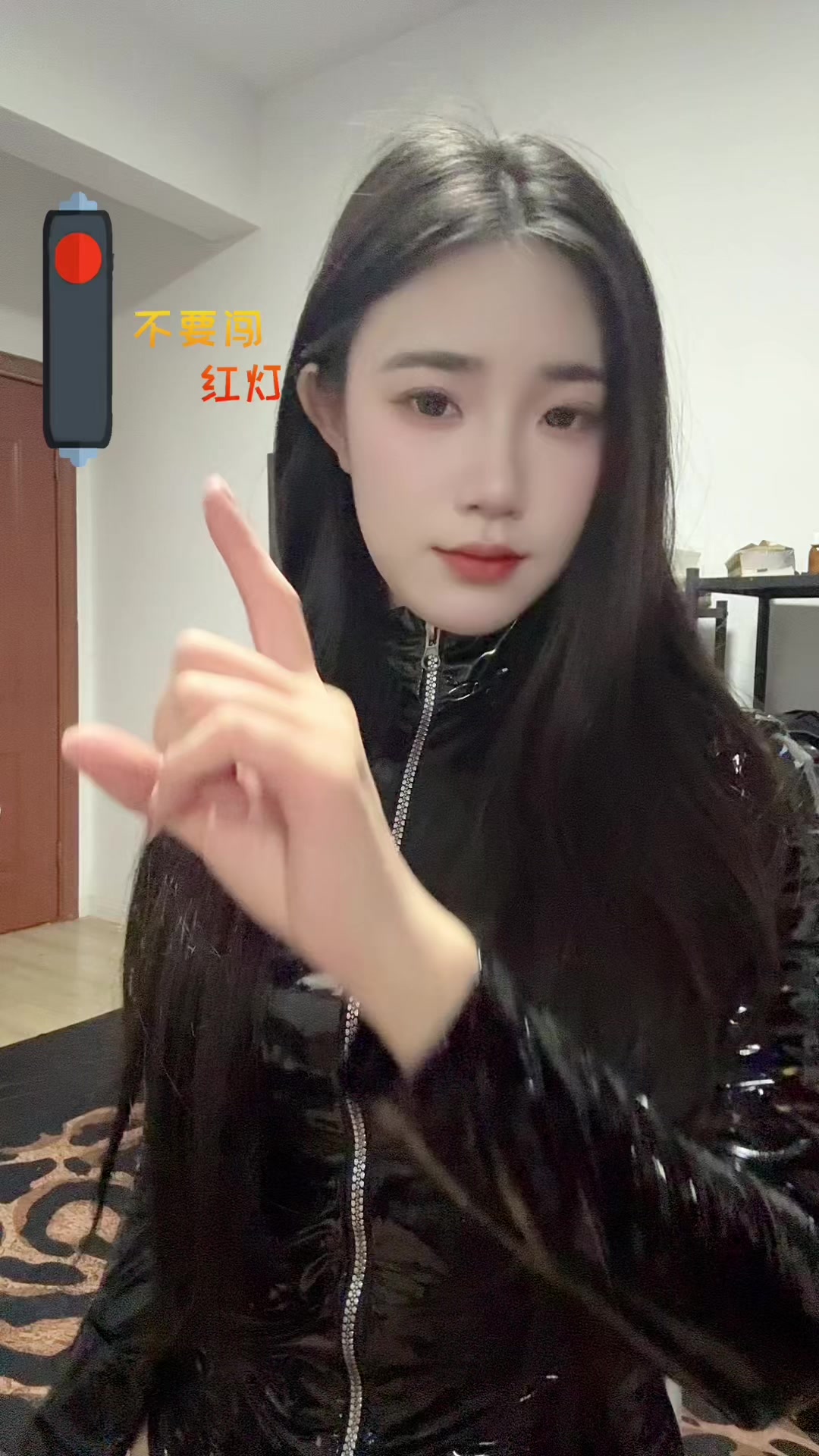@朵朵女王
