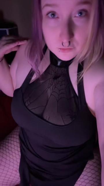 @kimdomcomexx