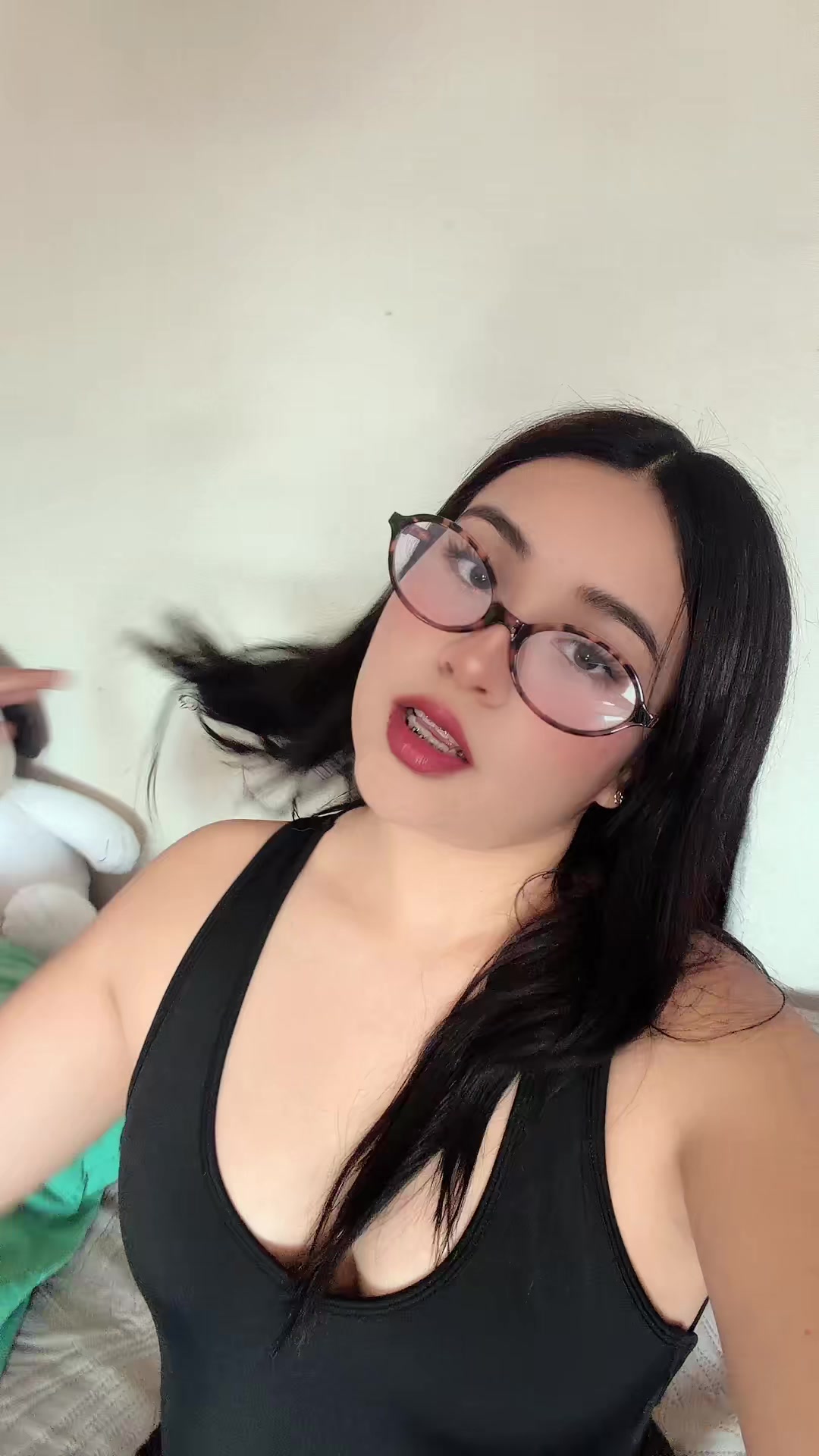 @Anirii🍒