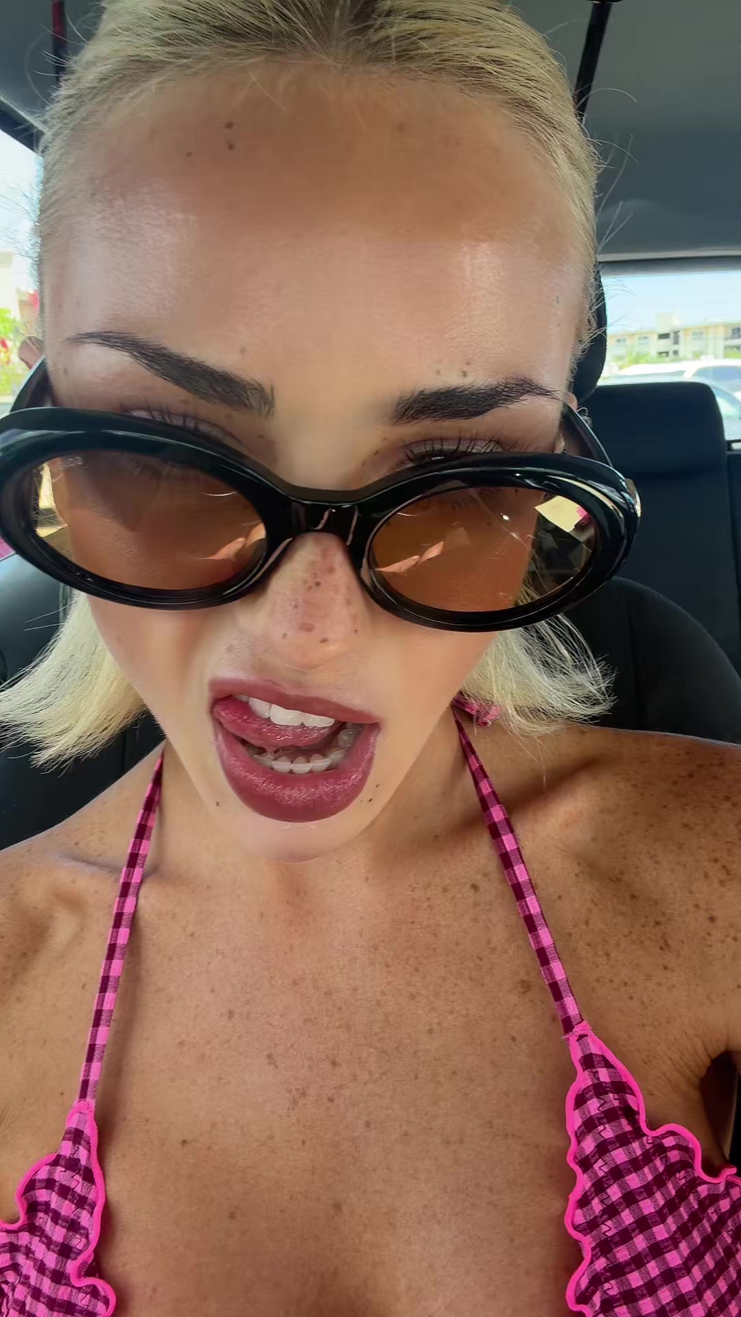 @kaitlyn