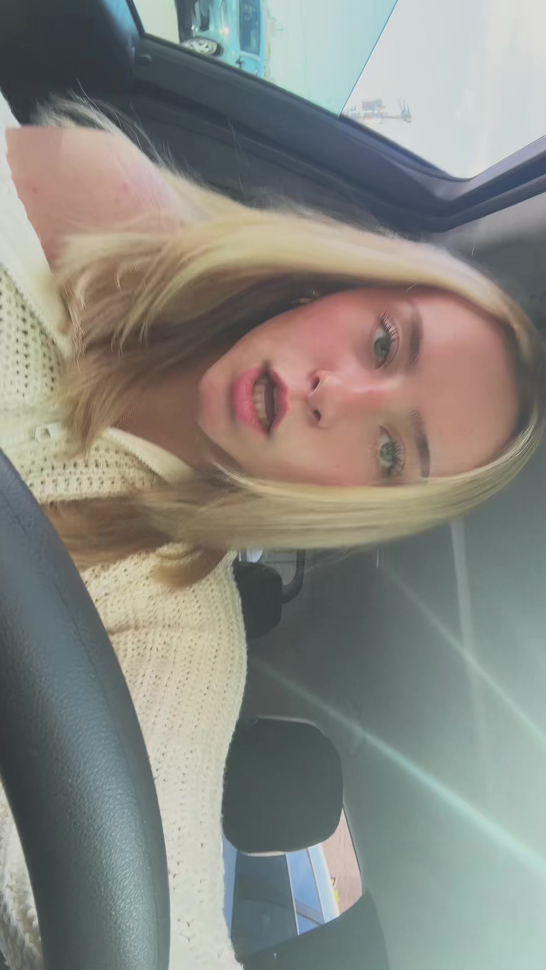 @Khloe🤍💐