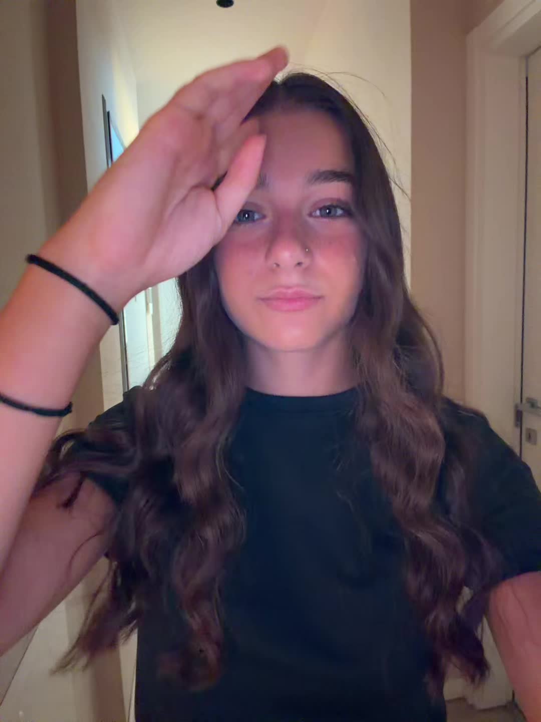 @nicole