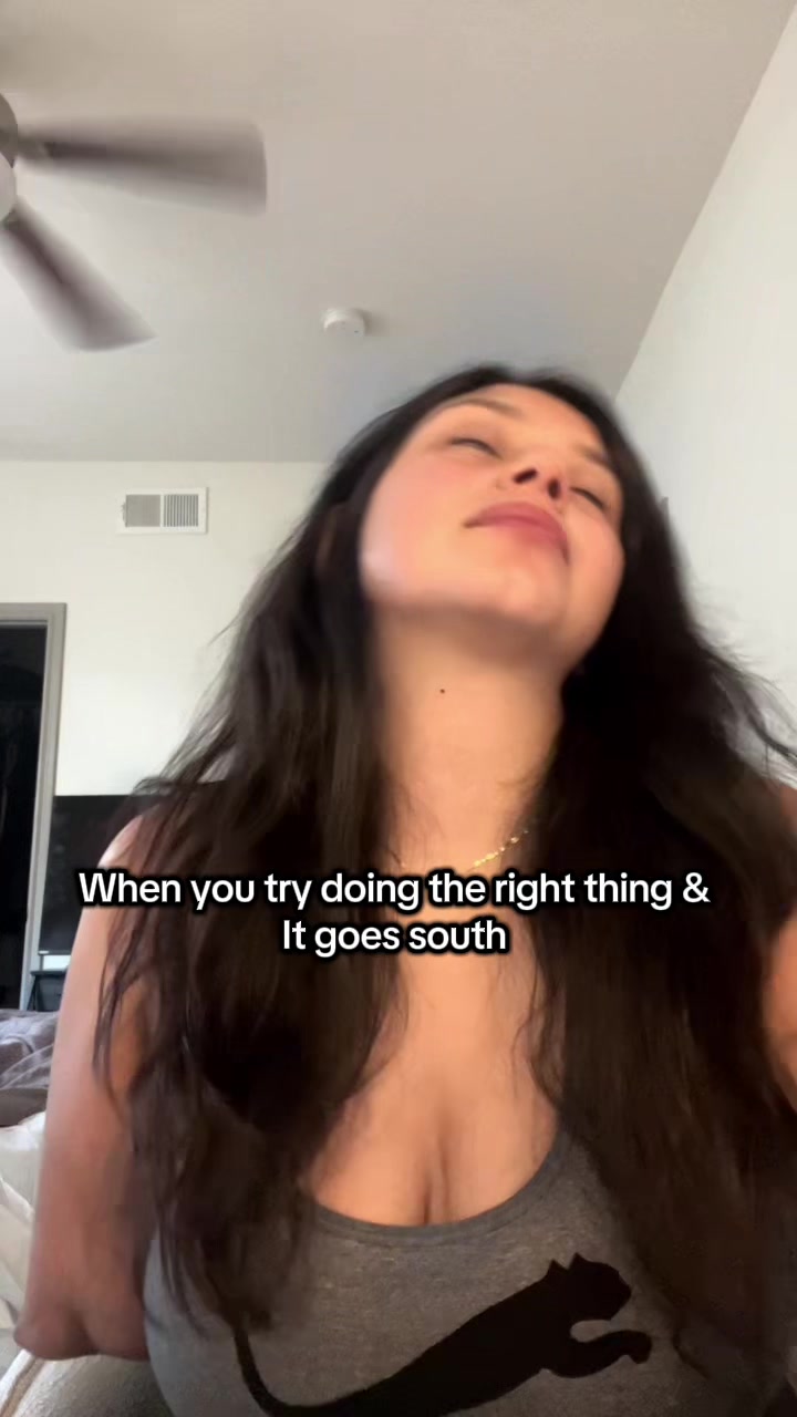 @AlexandraSelen_