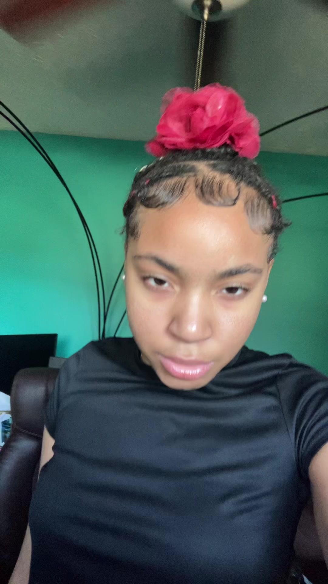@missfabulousze 🕸️