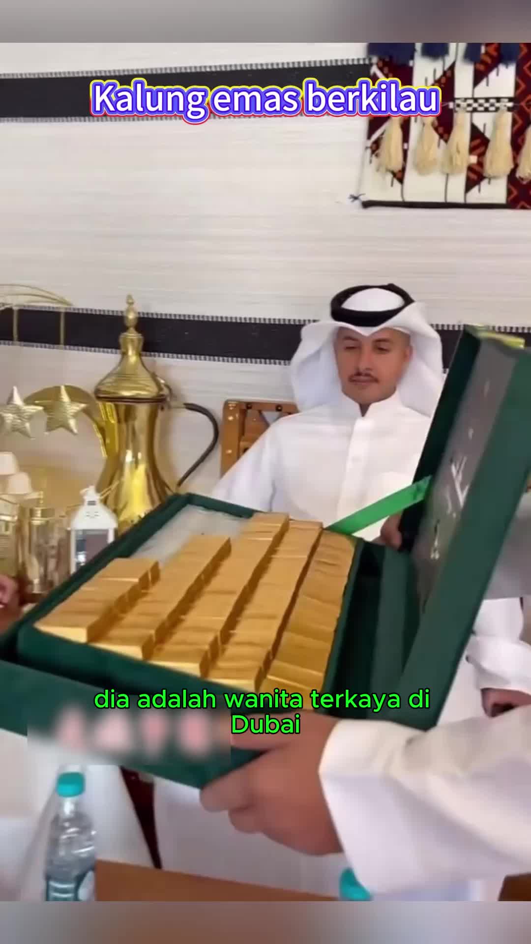 @Makcik&middot;Cantik
