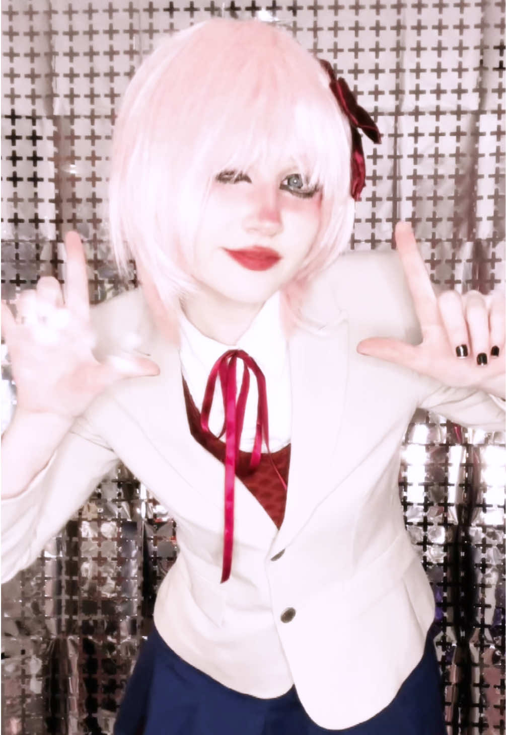 @౨ৎ Elsie >ᵥ_ᵥ<🪽